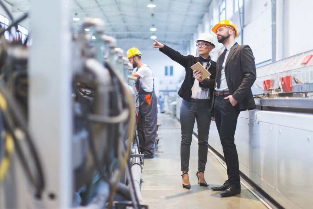 manufacturing leaders in factory | people process technology framework