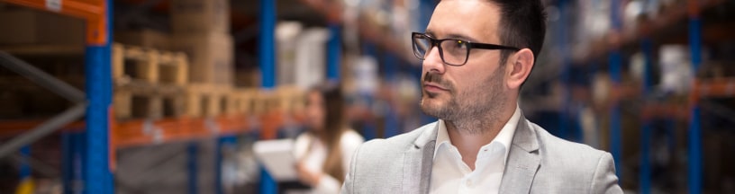 Which roles and expertise are required for the delivery component of the supply chain